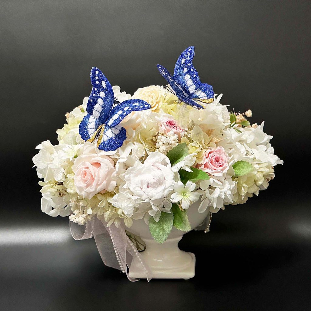 7e630e959d517bcbb750804e89b98b77 1024x1024 - Custom-Made Butterfly Art Jewelry 7e630e959d517bcbb750804e89b98b77 1024x1024 - Custom-Made Butterfly Art Jewelry