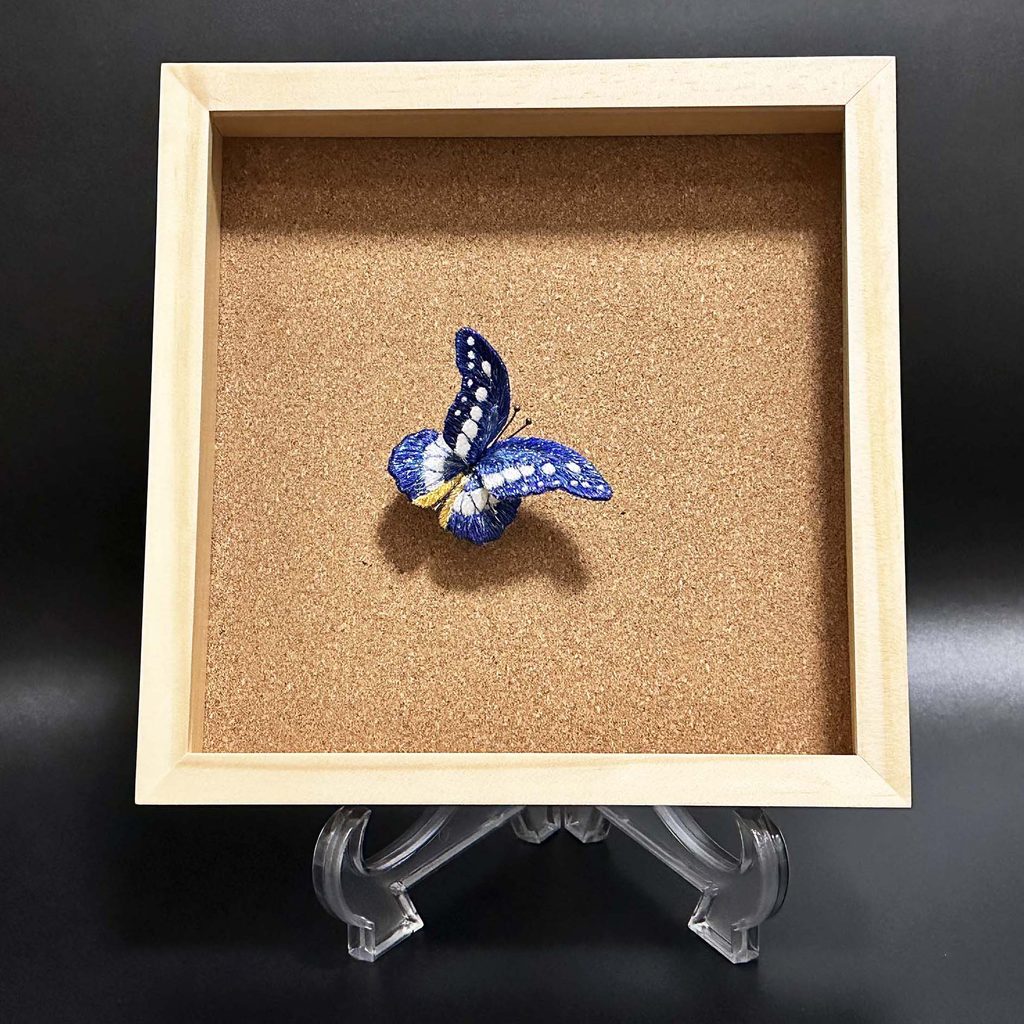 herena111aaaa 1024x1024 - Custom-Made Butterfly Art Jewelry herena111aaaa 1024x1024 - Custom-Made Butterfly Art Jewelry